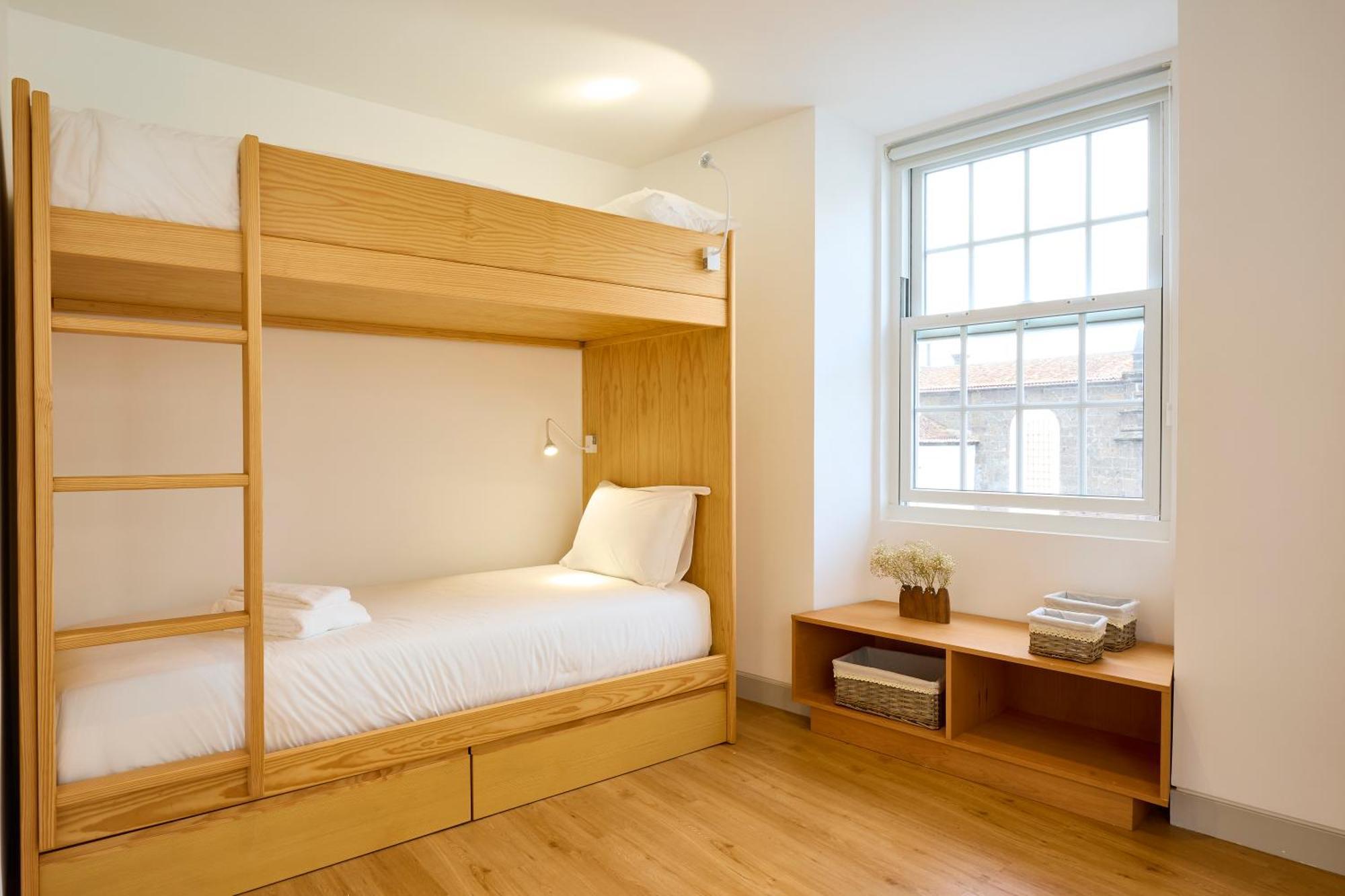 Matriz 55, Hostel & Suites Ponta Delgada  Ngoại thất bức ảnh